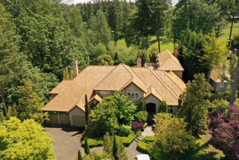 Sammamish 3-4 CCA Treated Heavy Tapersawn Cedar Shakes