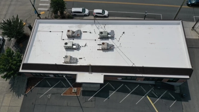 Everett Flex PVC Commercial Roofing Project in White
